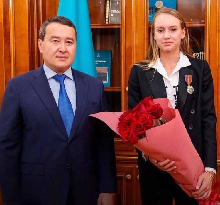 标志着一个 标志着一个